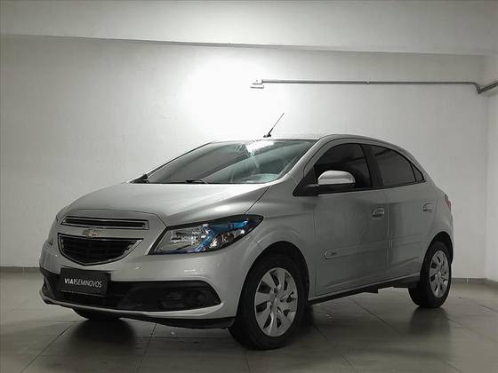 CHEVROLET ONIX 1.4 MPFI LT 8V FLEX 4P MANUAL CHEVROLET ONIX 1.4 MPFI LT 8V FLEX 4P MANUAL
